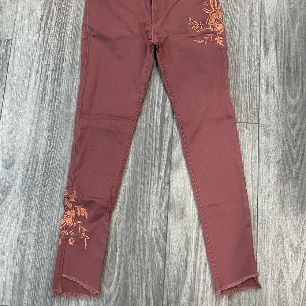 Express High Rise Supersoft Rose Gold Embroidered Stretchy Leggings Sz 0 or 2 - Picture 7 of 13